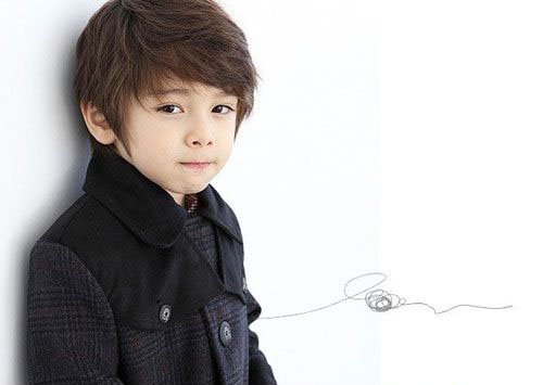 8 kiểu tóc bé trai Hàn Quốc đẹp, hợp mốt và phong cách nhất - Nuôi con