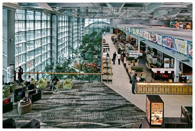 mua sắm tại sân bay Changi Singapore