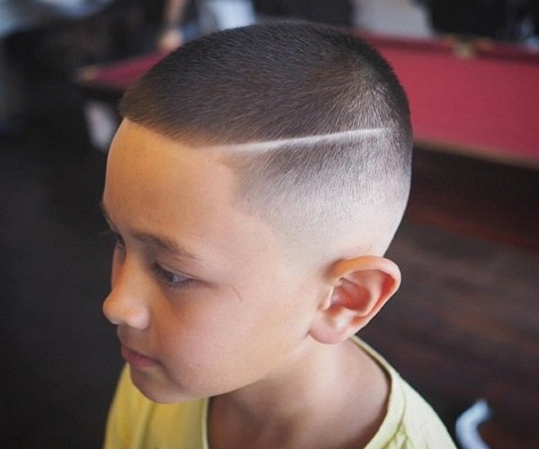 Top 10 kiểu tóc đẹp cho bé trai dễ thương 1 - 10 tuổi - META.vn